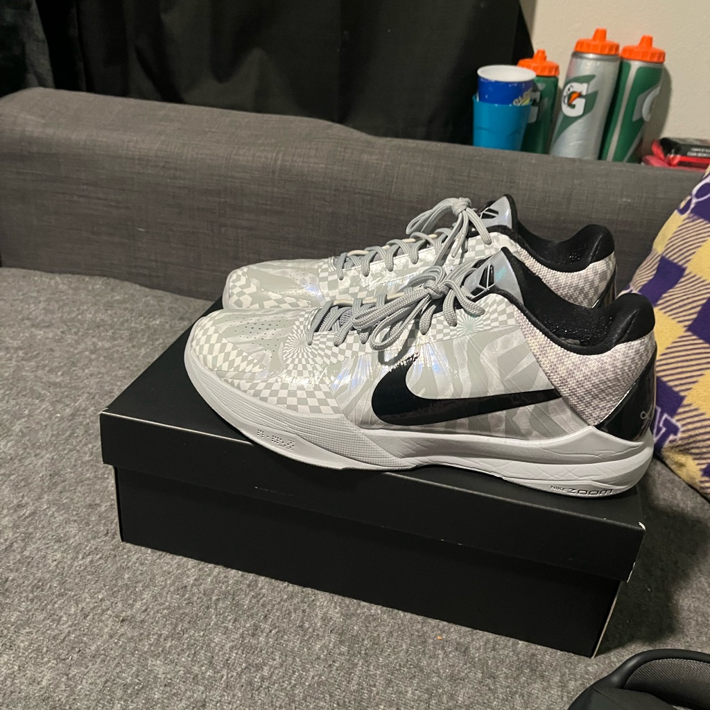 Kobe 5 Protro Zeebra